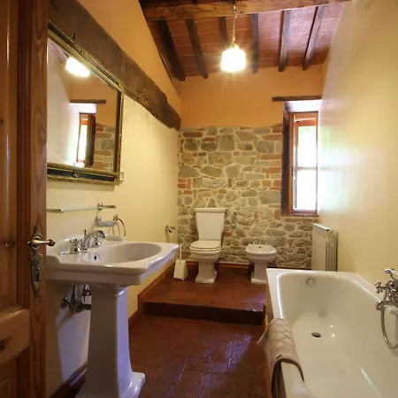 Villa In With Pool And Sauna San Venanzo