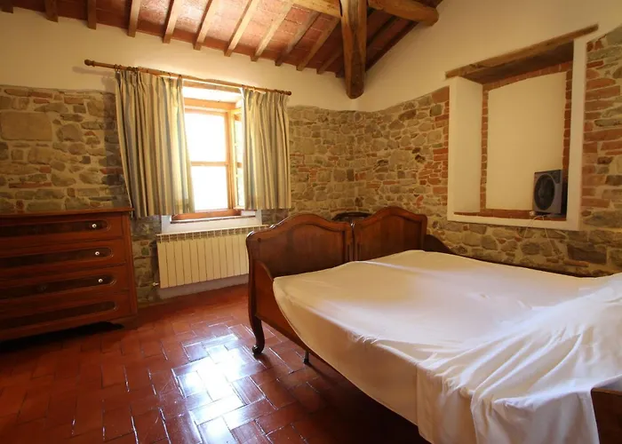 In With Pool And Sauna サン・ヴェナンツォ