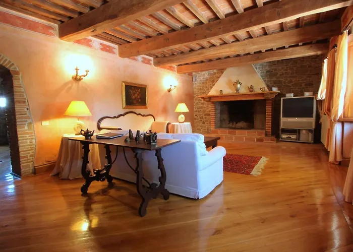 ヴィラ In With Pool And Sauna *