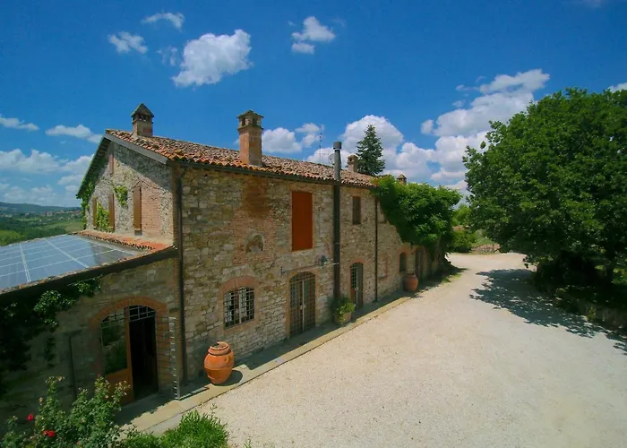 In With Pool And Sauna ヴィラ サン・ヴェナンツォ